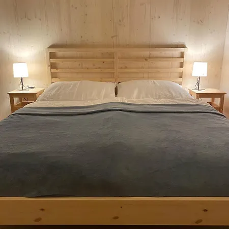 Sonja Pri Obci Bystra-nizke Tatry